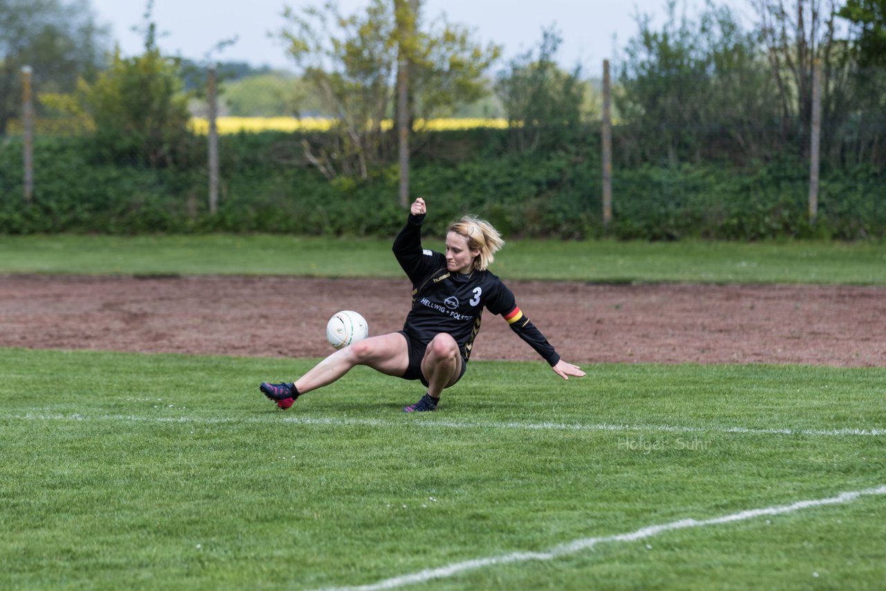 Bild 29 - Faustball Frauen Wiemersdorf